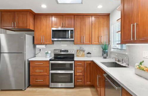 3BR Home Ideal for Work Trips, Family & Long Stays - Foto 7