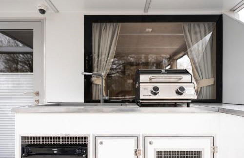 Deine schwimmende Auszeit auf dem Wasser -Festlieger Hausboot Tobago - Foto 9