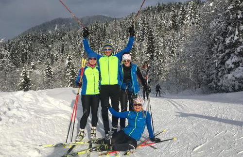 Gemütliche Ferienwohnung Bergwiese, 2-Raum, separates Schlafzimmer, schönen Balkon oder Terrasse, Komfort Ausstattung, ruhige Südlage, kostenfrei WLAN und schöne helle Sauna, Brötchenservice, Parkplatz, Hunde auf Anfrage, E-Tankstelle, Sonnenlage - Photo 38