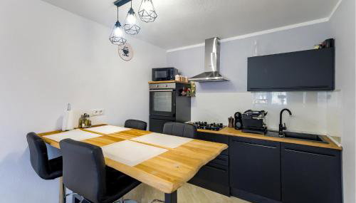 Beautiful Home In Lupoglav - Foto 4