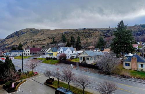 Lakeside luxury with hot tub and pool - Foto 79