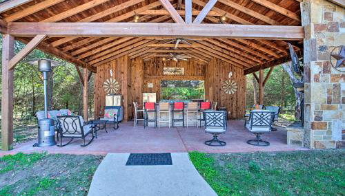 Heated Spa, Fire Pit! 14-Acre Terrell Ranch Escape - Foto 2