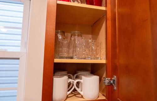 New 4 Apts-198-3 Bed Apt 1st Floor & 3 Bed Apt 2nd Floor - 1 Bed Studio Apt Ground Floor & 1 Bed Studio Apt Ground Floor near Penn Station EWR Newark NJ Airport Hospital Manhattan NYC - Foto 57