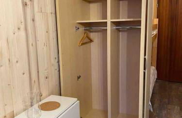 Studio refait à neuf avec balcon - Famille - Parking couvert - Foto 18