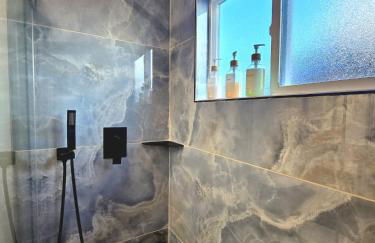 Stay in the Heart of Hillcrest! - Foto 17