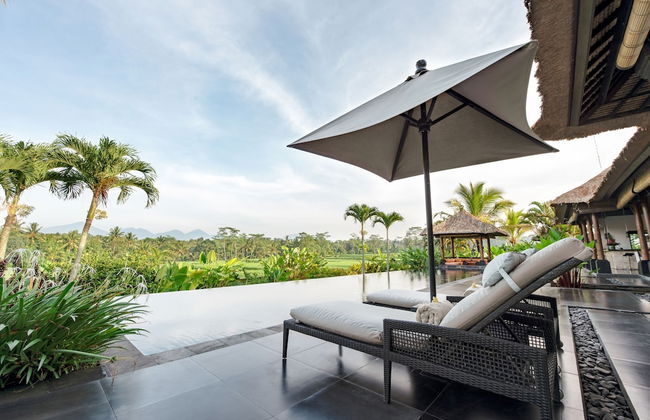 Villa Rumah Lotus - Foto 1