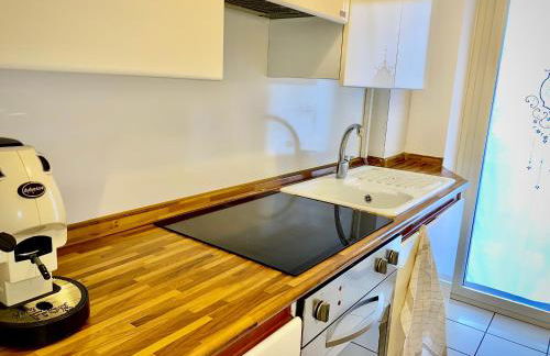 Anna Home Gallarate train station to Milan Malpensa self-check-in - Photo 3