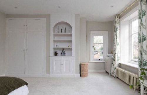 Country Retreat - Sleeps 14 - Large Garden - Photo 48