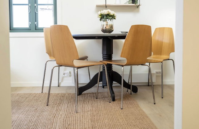 Vibrant Apartment on Bustling Street, Above a Restaurant - Perfect for Tourists, - Foto 28