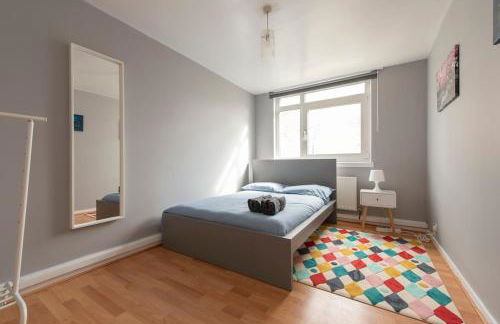 Lovely 2-bed 20 mins to central London - Foto 17