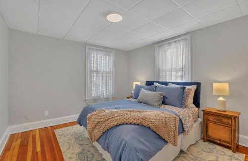 West Hartford Center- Charming New England Apt - Foto 5