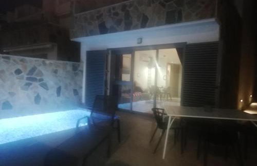 LUXURY 3 BED, 2 BATH DETACHED VILLA, PRIME LOCATION, ONLY 400 MTRS TO THE BEACH - Foto 12