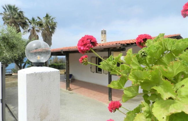 Cozy Holiday Home in Ricadi near Sea - Photo 23