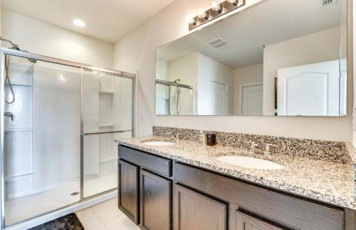 7 Mi to USTA Waterfront Tennis House with Yard! - Foto 13