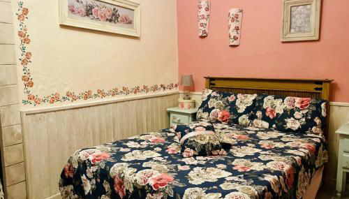 6 Bed House Sleeps 12 - Pool Hot Tub Fireplace - Foto 2