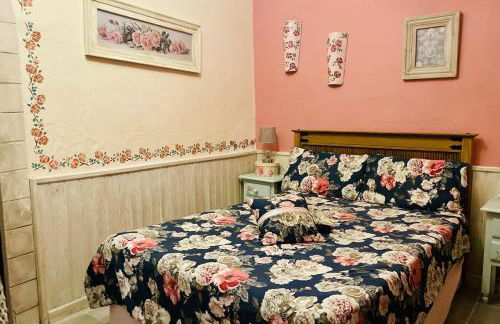 6 Bed House Sleeps 12 - Pool Hot Tub Fireplace - Foto 2