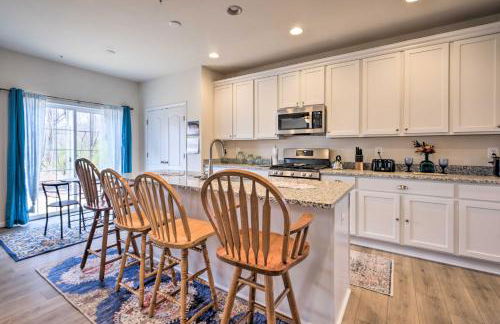 Riverside House with Kayaks, Piano and Fireplace - Foto 8