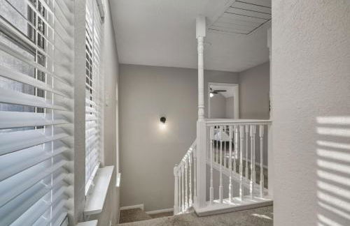 Pool Villa- Near Airport & Downtown, Fire Pit, Foosball - Foto 40