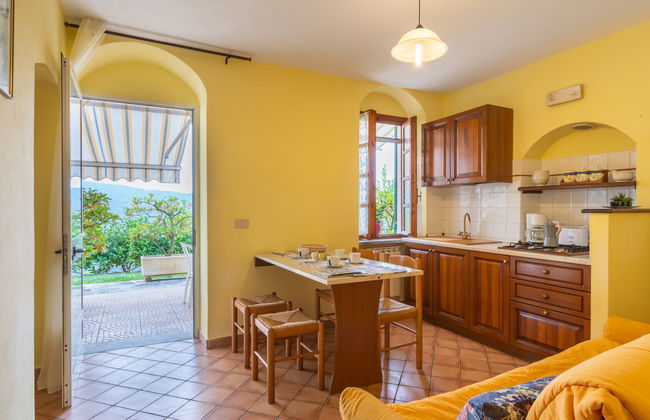 2 bedroom Apartment in Prelà with swimming pool and garden - Photo 5