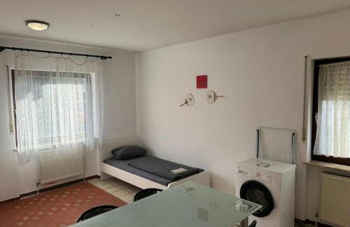 Arbeiterapartment mit 2 Betten, Küche, Bad - Foto 2