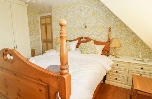 Holly Bank - Photo 15