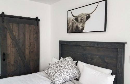 Cottage by the Lakes with Patio by Lake Nacimiento - Foto 5