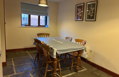 Canalside Cottage, 5 Folly Cottages, Napton - Foto 4