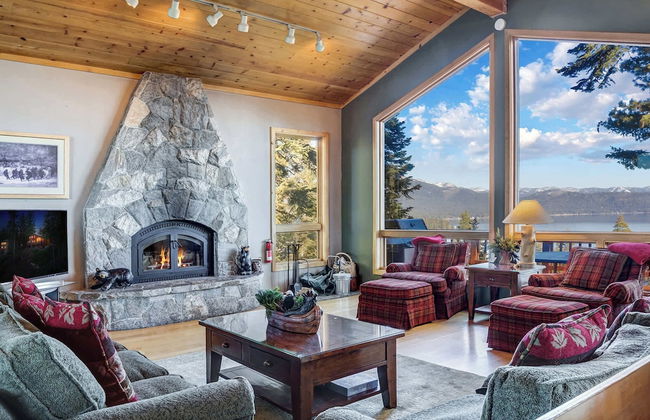 Lakeview Hideaway 3bdr for 8 w/ Private Hot Tub! - Foto 1