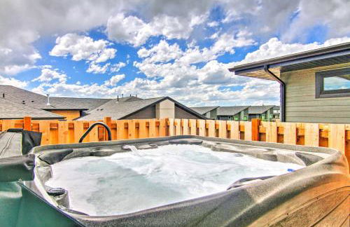 Modern Bozeman Family Townhome with Hot Tub! - Foto 6