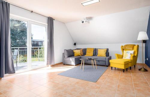 Gemütliches Heimkino mit Balkon & Beamer - Foto 2