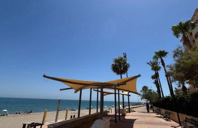 Ático con Vistas al Mar y con Piscina frente a Castillo Sohail - Photo 24