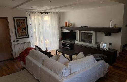 Near Como, charming apartment with fireplace - Foto 7