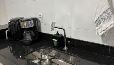 Flat Confortavel com Ar e Prox Shopping e Centro - Photo 5