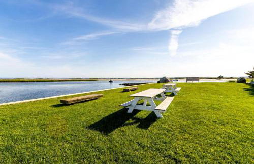 Walk to Seaside Park Stylish Updated Interior - Foto 32