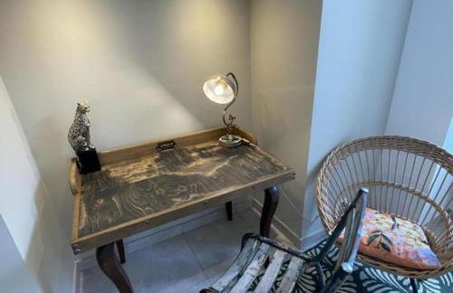 Gîte de Charme à Avoine avec Spa Privé et Jardin - FR-1-381-621 - Foto 14