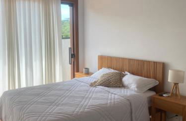 Casa alto padrão a 100 metros da praia brava - Foto 40