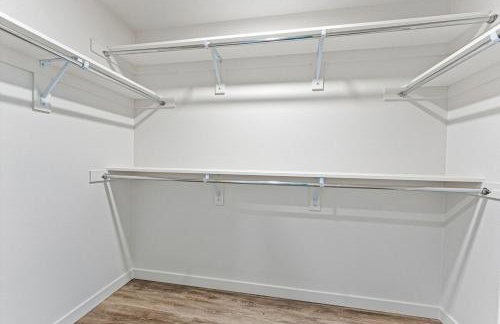 Nautical Knees Water View Pool, Jacuzzi and Gym - Foto 19