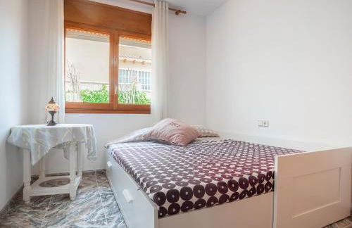 Preciosa casa con un enorme jardín - Foto 12