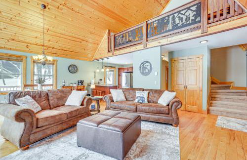 Hike, Ski and Raft Terra Alta Cabin with Large Deck - Foto 4