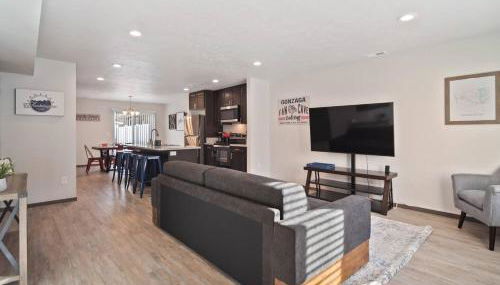 1mile to ArenaGonzagaetc WD, off st parking - Foto 4