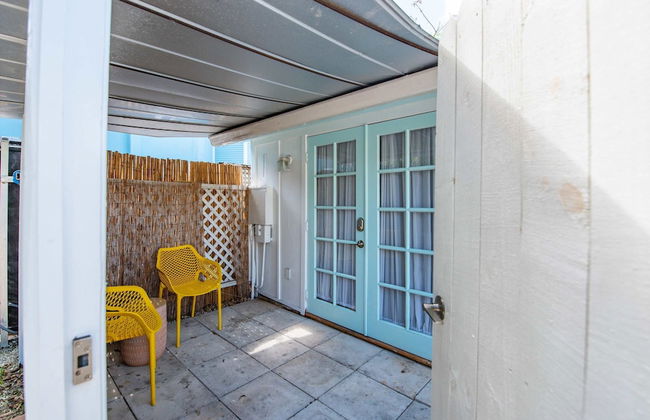 New The Cottage at James House - Photo 13