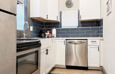 Suite Home Indiana Apartments - Photo 41