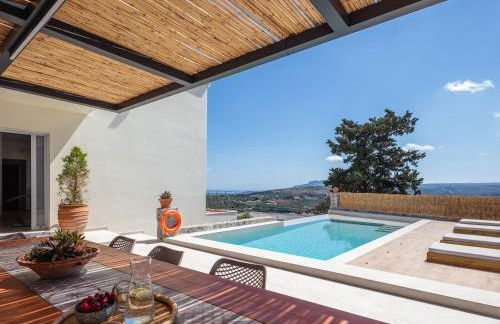 Villa Staride, sea view, private heated pool, playground - Foto 61