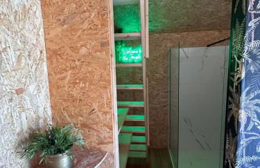 Monkey Tiny Barnhouse with amazing views at ZevariClub! - Foto 56