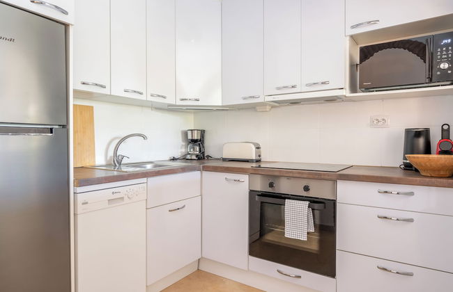 La Casa Bonita - Modern 2BR Apt with Private Terrace. Pool Views - Foto 6