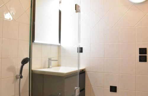 Confort et commodités à Méribel Village, 3 chambres, balcon sud, parking couvert, à 150m des remontées - FR-1-180-528 - Foto 24