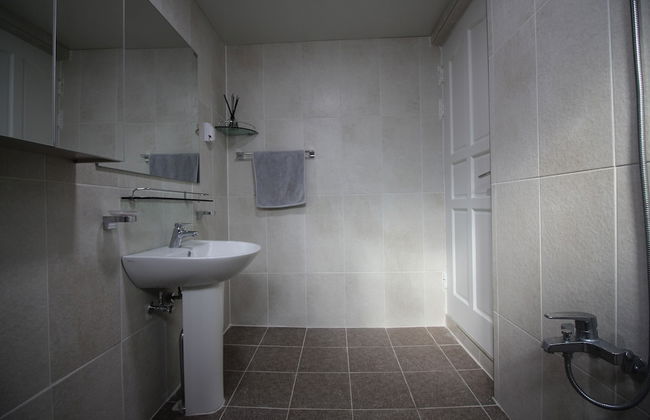 Small House Wood - Photo 13