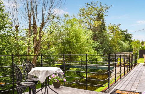 Bechan Brook Hut - Photo 8