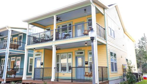 The Champion's Suite Newly Built Upscale Central - Photo 2