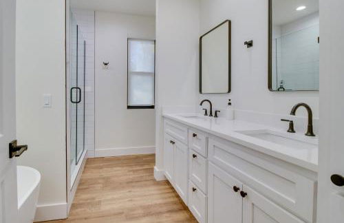 Waterfront Flippin Retreat with White River Access! - Foto 17